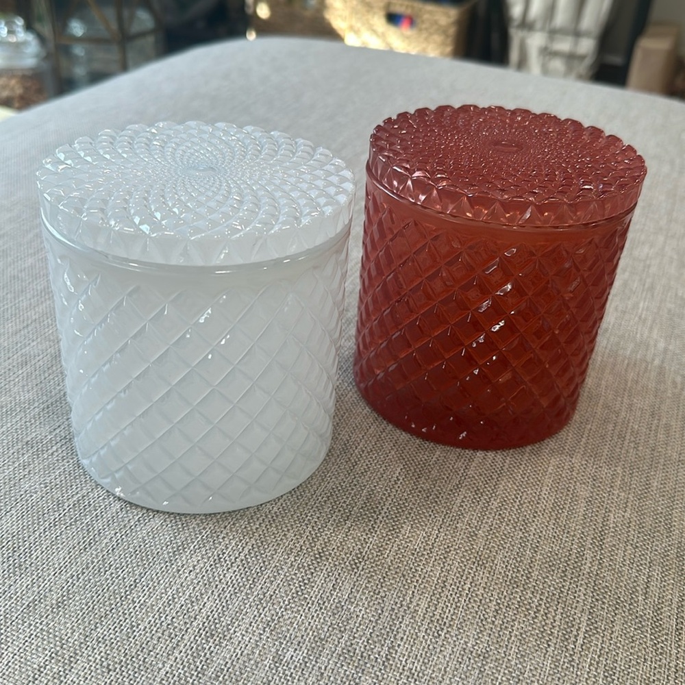 ❤️🤍 Set of Two Vintage Style Glass Bathroom Organizers